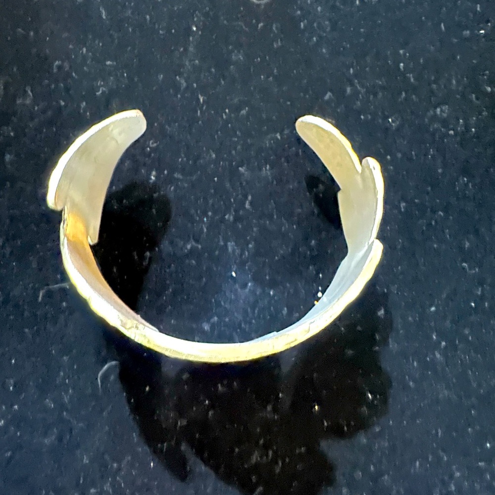Rustic Cuff Silver Toned Veined Leaf Bracelet Cuff